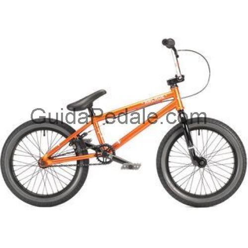 WeThePeople Arcade 18 scheda tecnica e recensioni